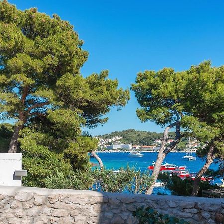 Beach Residences Caroline Hvar Town Extérieur photo