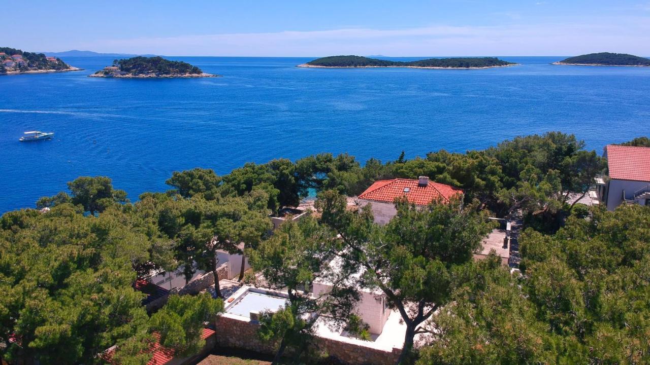 Beach Residences Caroline Hvar Town Extérieur photo