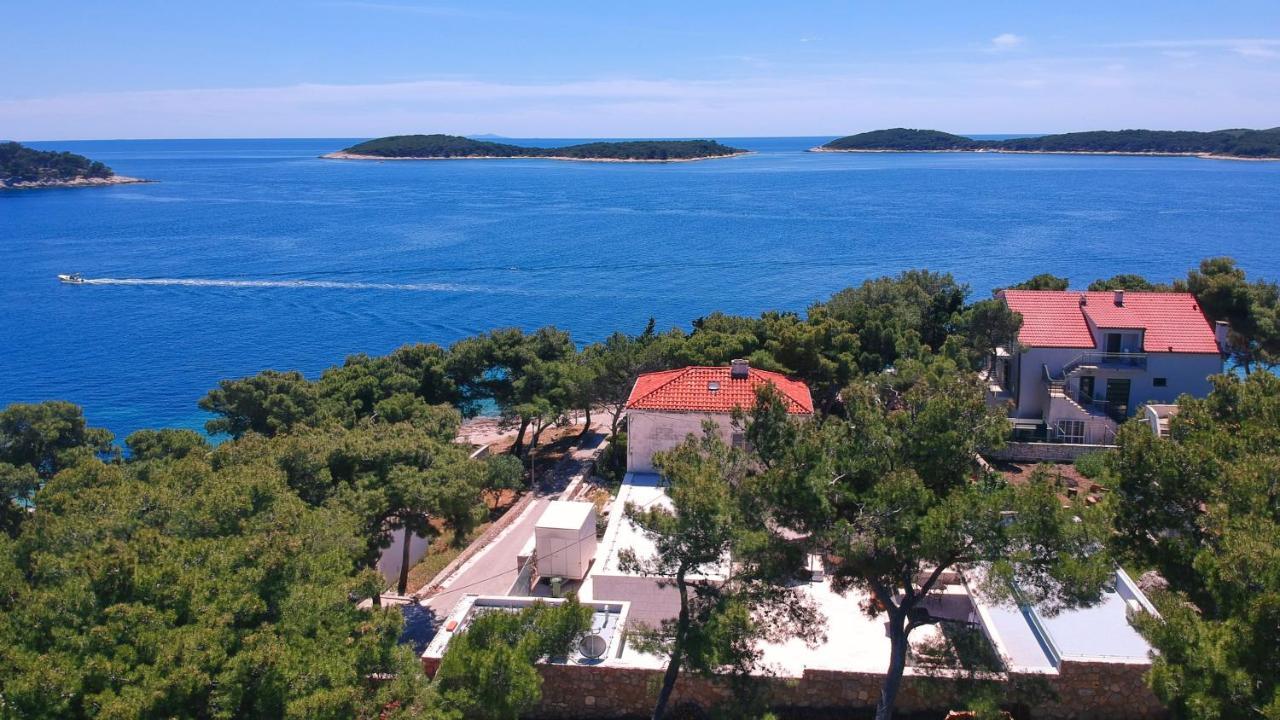 Beach Residences Caroline Hvar Town Extérieur photo