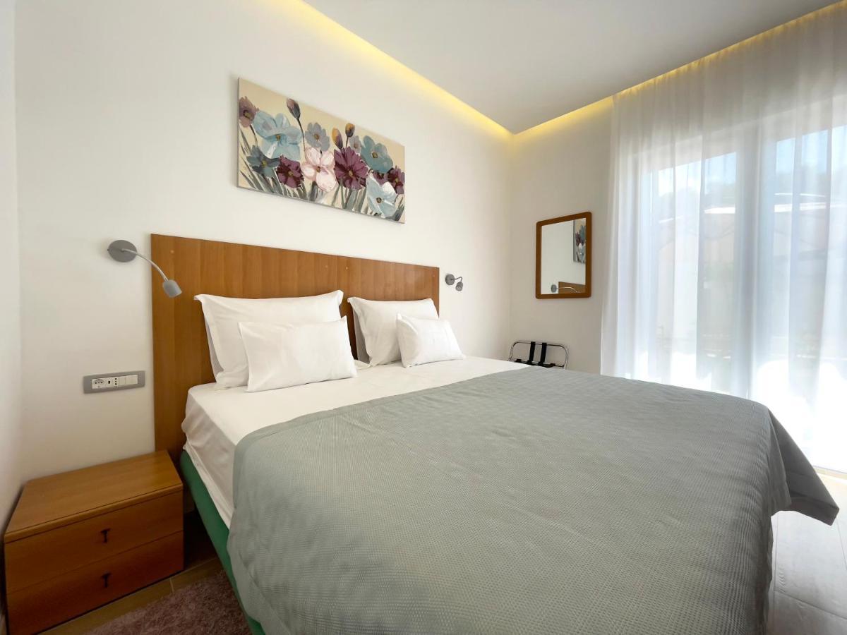 Beach Residences Caroline Hvar Town Extérieur photo