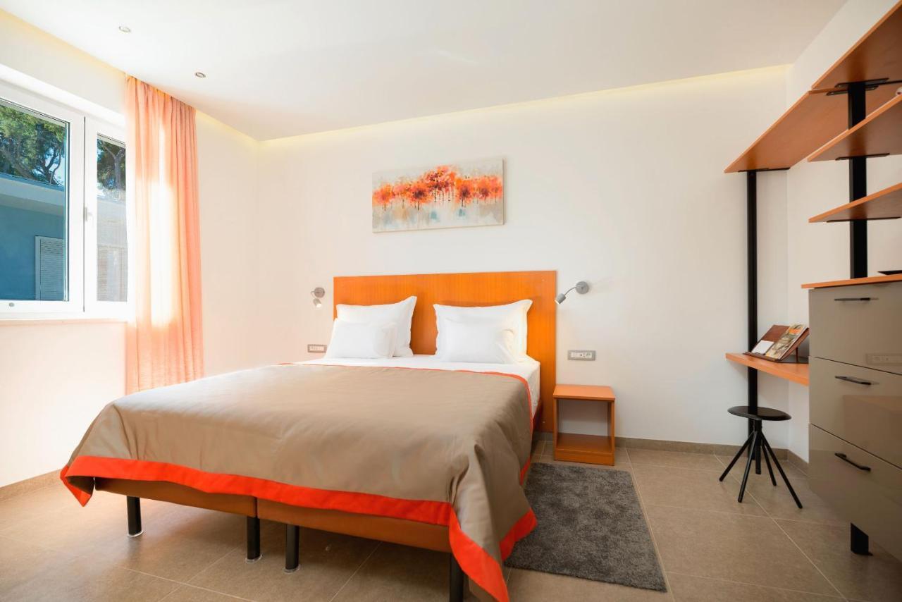 Beach Residences Caroline Hvar Town Extérieur photo